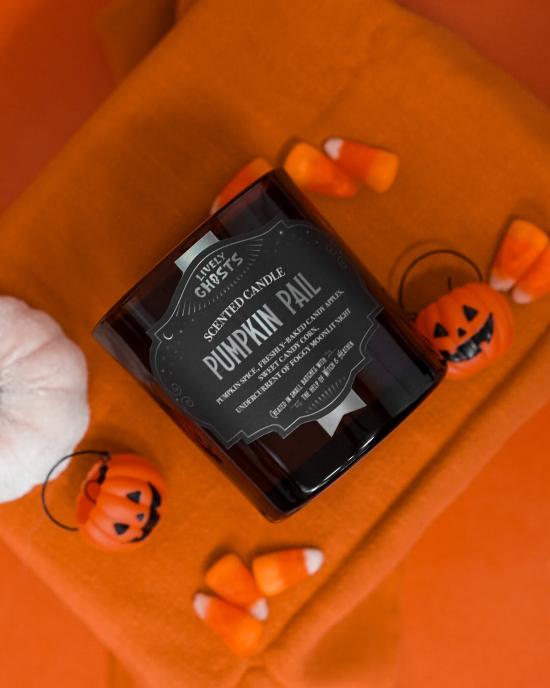 Pumpkin Pail | Candle | Lively Ghosts