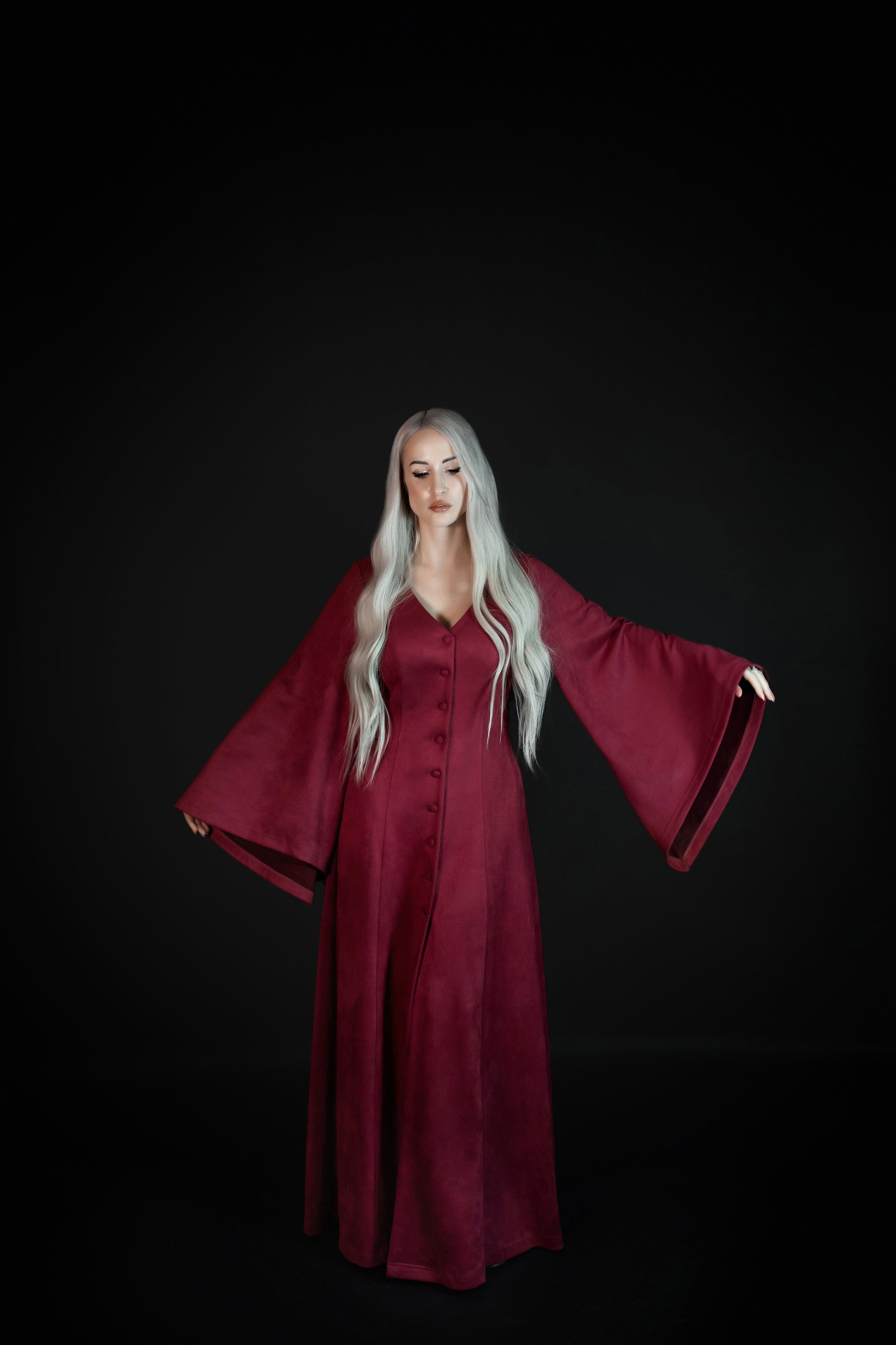 lady melisandre dress Amazon.com: The Red Woman Melisandre Cosplay Costume Renaissance Medieval Maxi Dress Victorian Irish Gothic Retro Gown (Small) : Clothing, Shoes & Jewelry