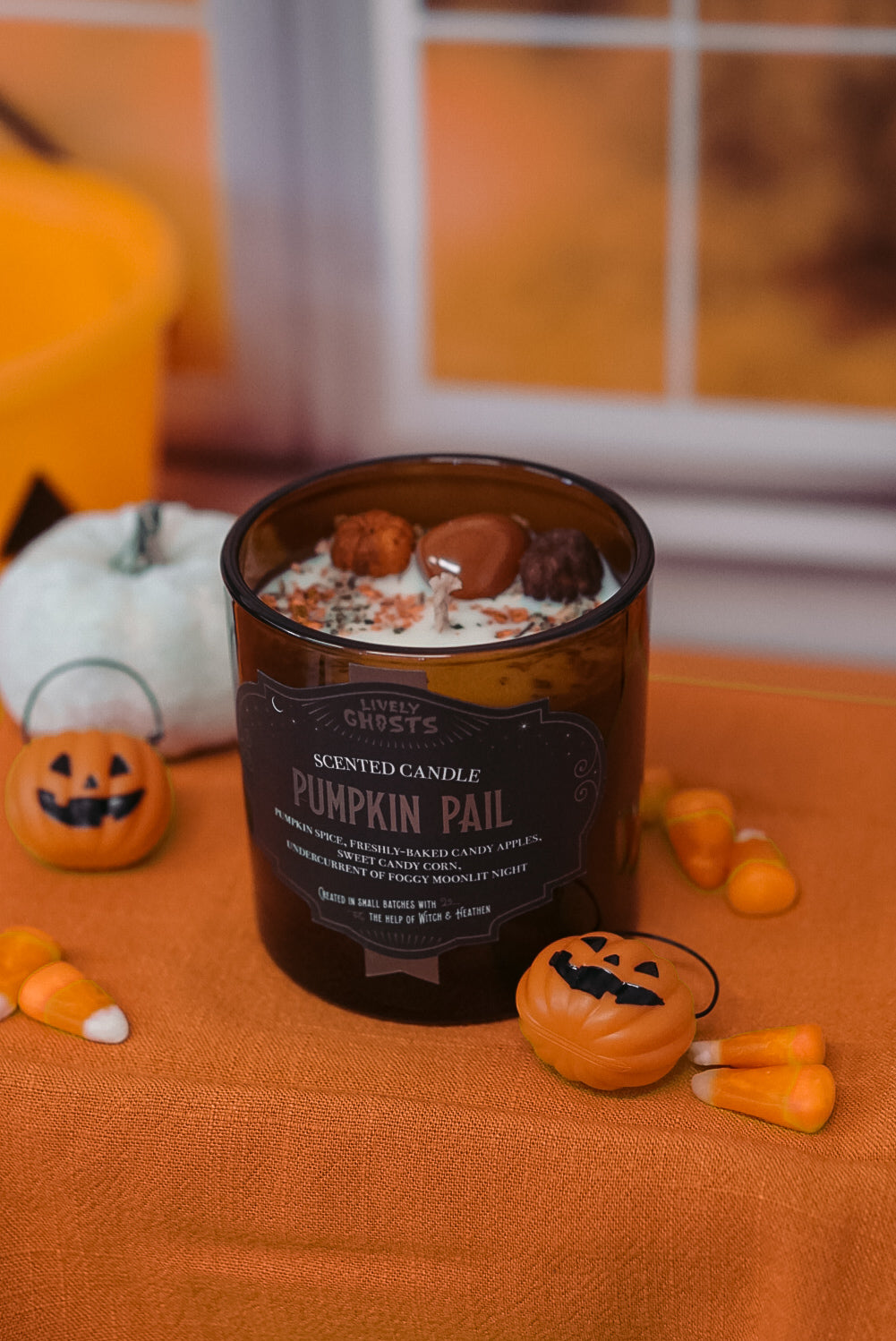 Pumpkin Pail | Candle | Lively Ghosts