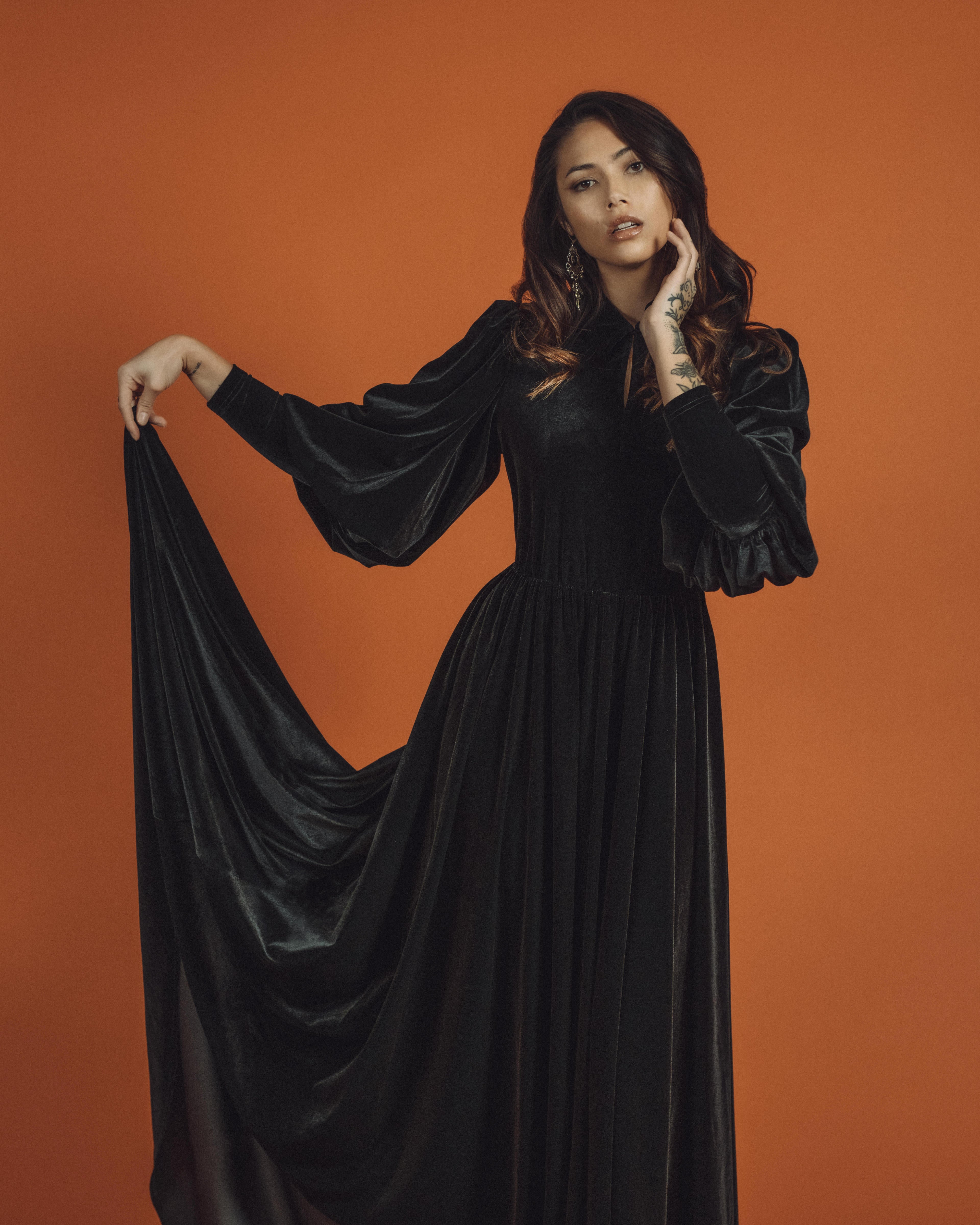 chinese dress ladies Amazon.com: Halloween Maxi Dress for Women, Vintage Gossamer Ghost Dresses  Zombie Bride Cosplay Costumes Gothic Victorian Dress White : Sports &  Outdoors